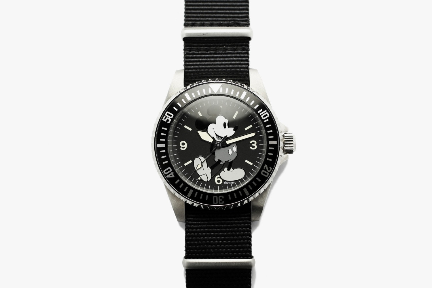 JAM HOME MADE x BOUNTY HUNTER 打造暗黑版 Mickey Mouse 手錶