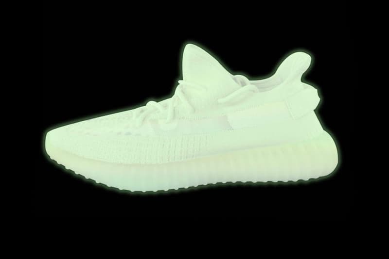 Kanye West 曝光 adidas Originals YEEZY BOOST 350 V2 全新夜光版本