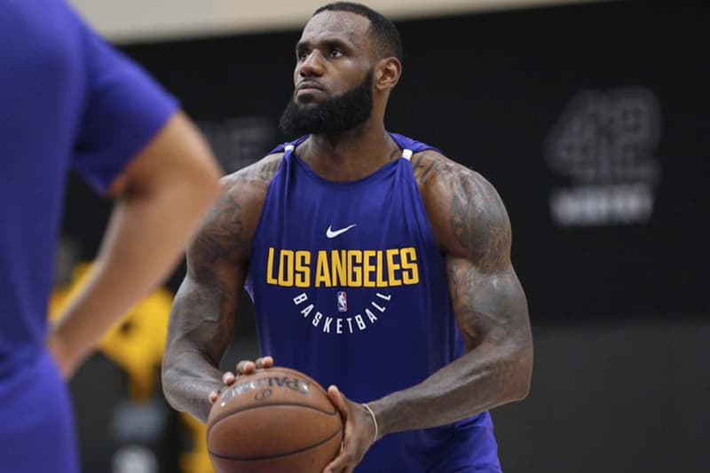 Luke Walton 希望 LeBron James 於新賽季多打「中鋒」