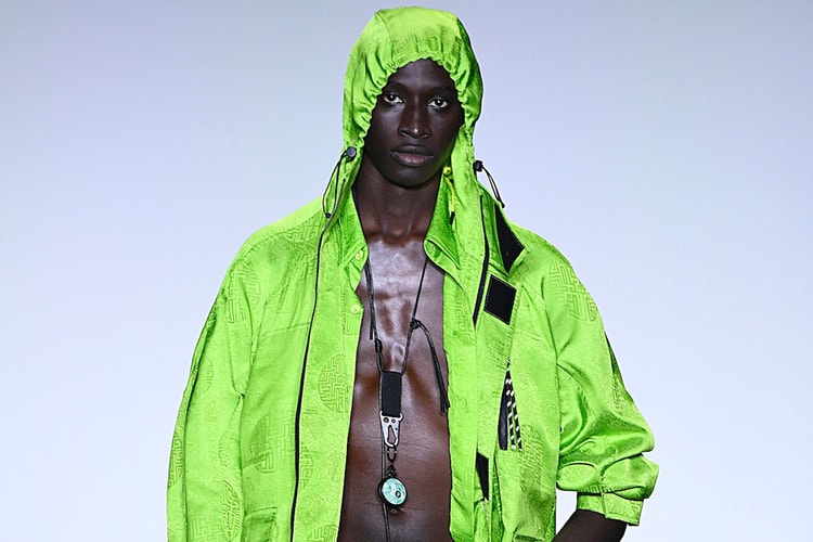 ANGEL CHEN 於紐約時裝周發佈 2019 春夏系列