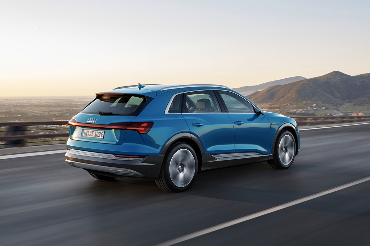 Audi 首台量產電能車 e-tron 正式公開