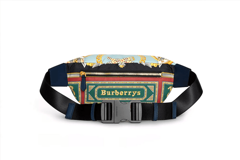 Burberry 推出全新絲巾印花腰包