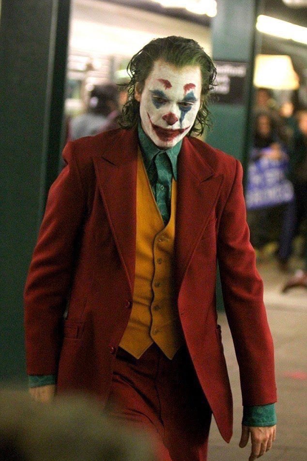 搶先預覽 Joaquin Phoenix 版本 Joker 拍攝花絮