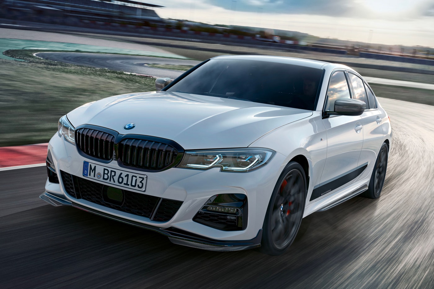 2019 年式樣 BMW 3 Series M Performance 套件版本登場
