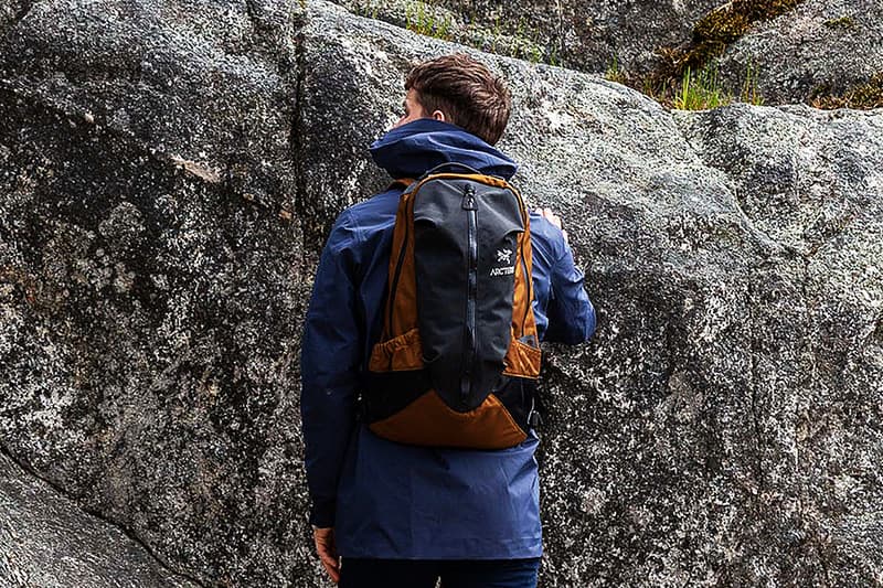 Arc’teryx x zozotown 推出限定撞色 Arro 22 背包