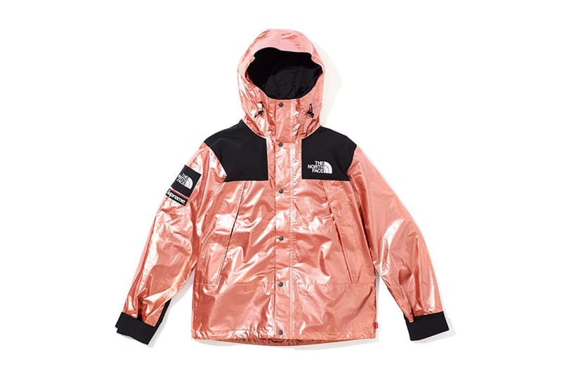 Supreme x The North Face 聯名外套以半價現身折扣店