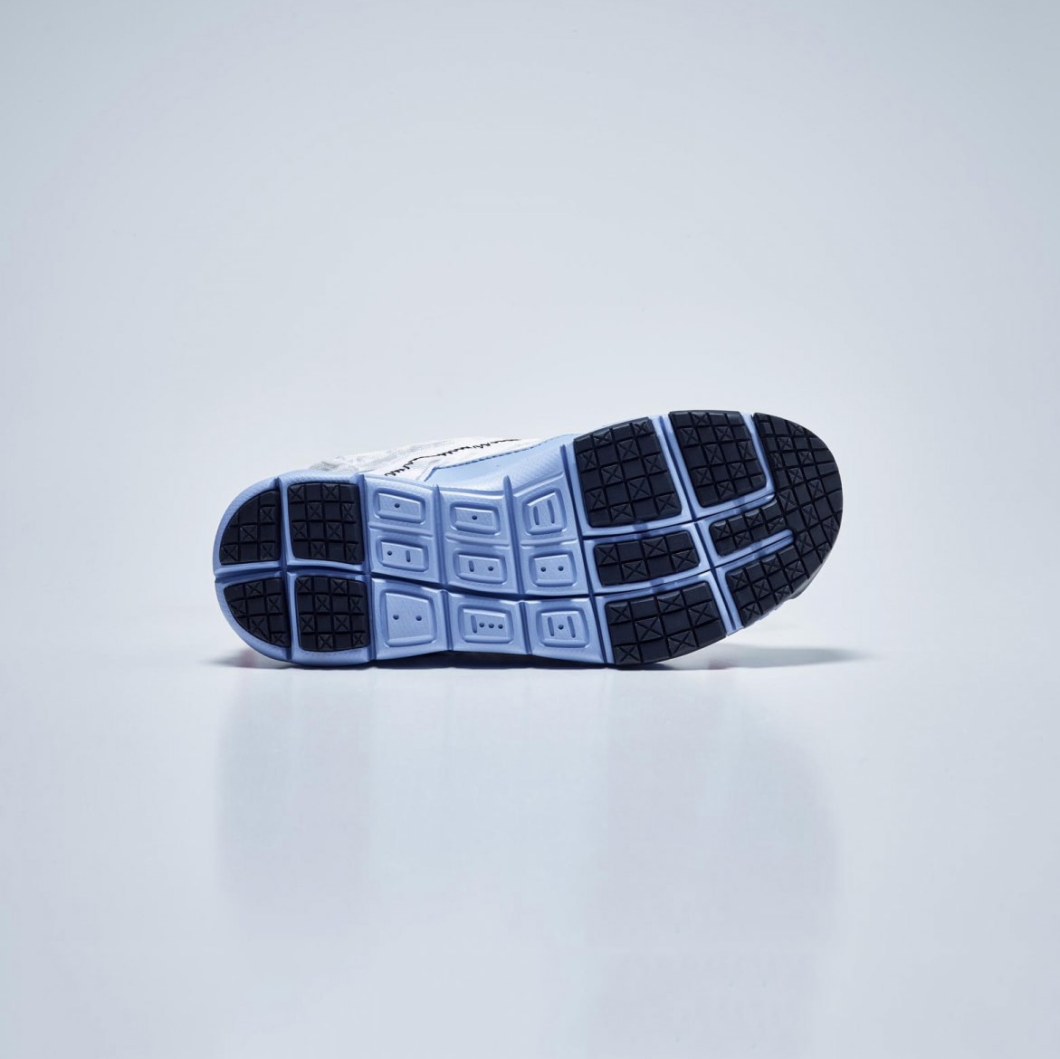Tom Sachs x Nike 全新聯名 Mars Yard Overshoe 揭開神秘面紗