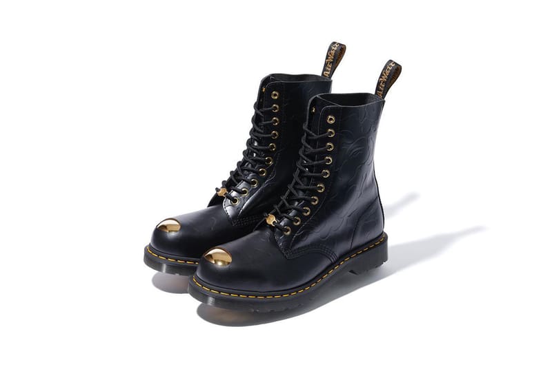 A BATHING APE® x Dr. Martens 全新聯名 Steel Top 系列
