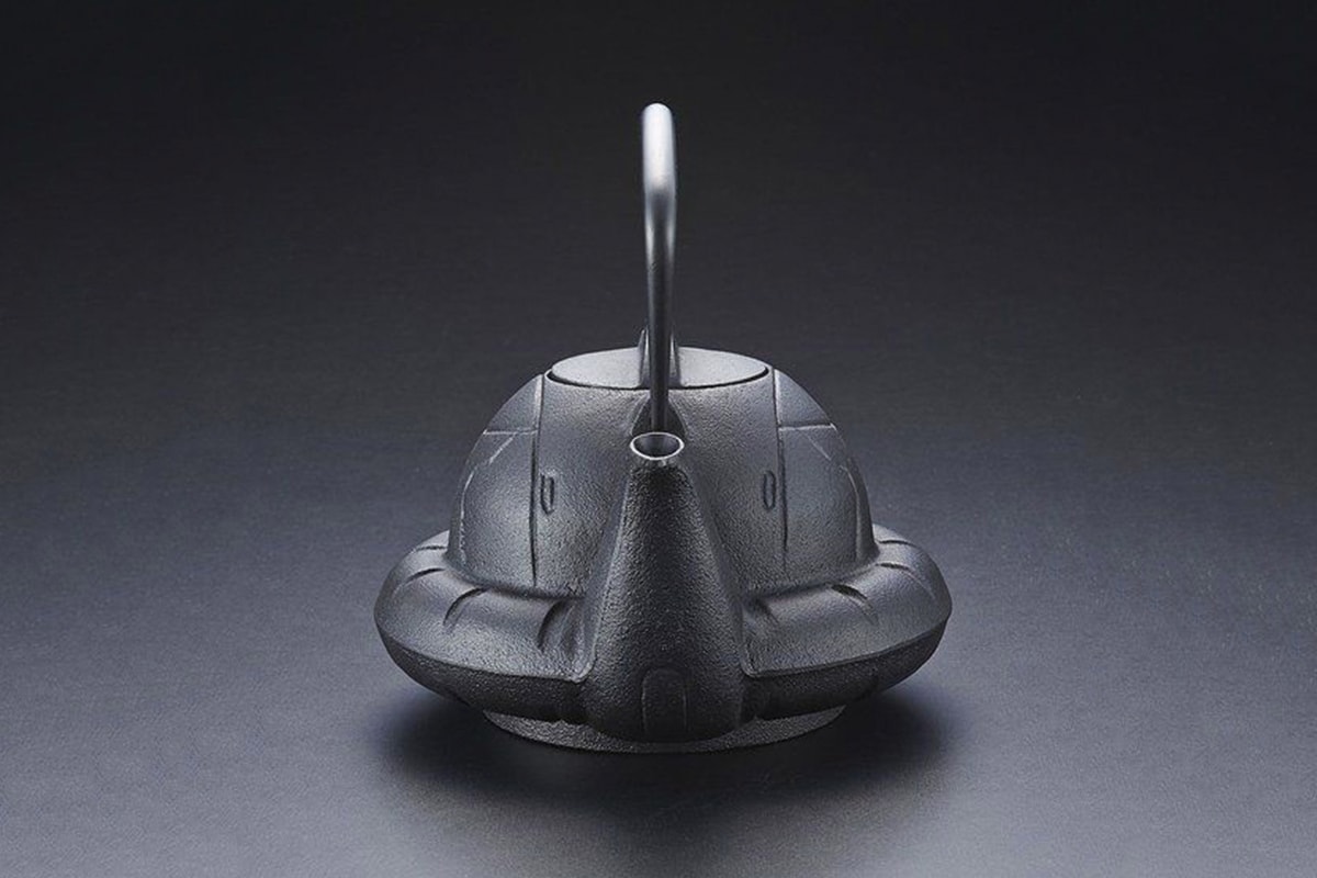 南部鐵器鑄製 ZAKU 頭造型生鐵茶壺
