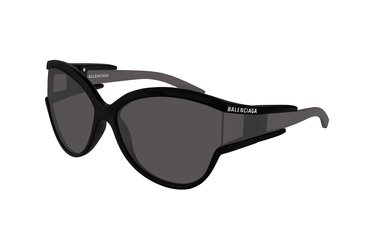 Balenciaga 攜手 Kering Eyewear 打造全新眼鏡系列