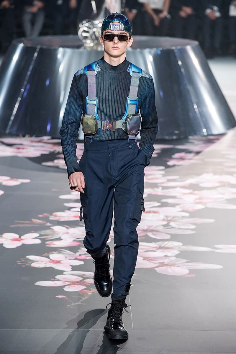 空山基加持！Dior 2019 早秋系列於東京正式發佈