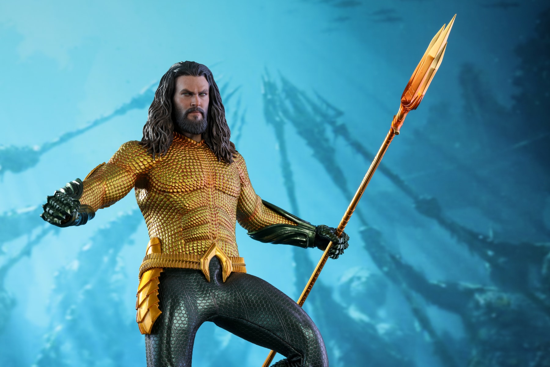Hot Toys 最新《Aquaman》水行俠 1:6 比例珍藏人偶正式登場
