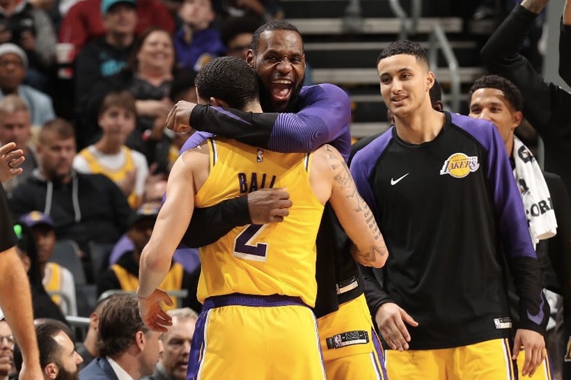 LeBron James 與 Lonzo Ball「同場大三元」率 Lakers 擊退 Hornets