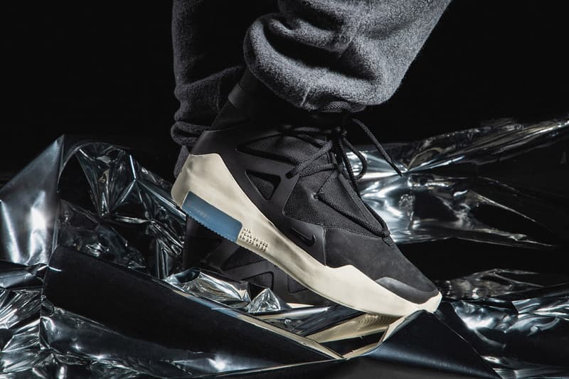 年度重磅鞋款 Nike Air Fear of God 1 黑色版本上腳預覽