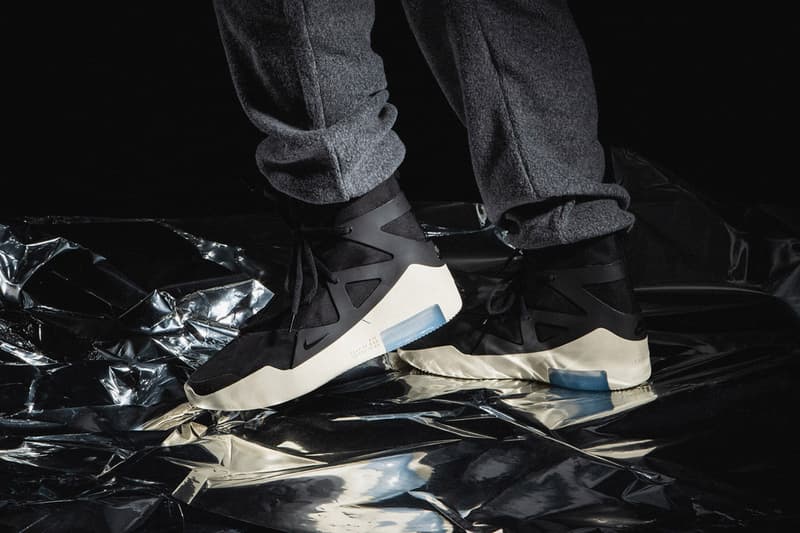 年度重磅鞋款 Nike Air Fear of God 1 黑色版本上腳預覽