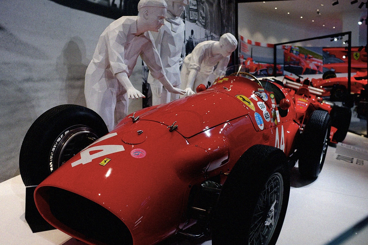 率先走進《Ferrari: Under The Skin》世界巡迴展覽澳門站