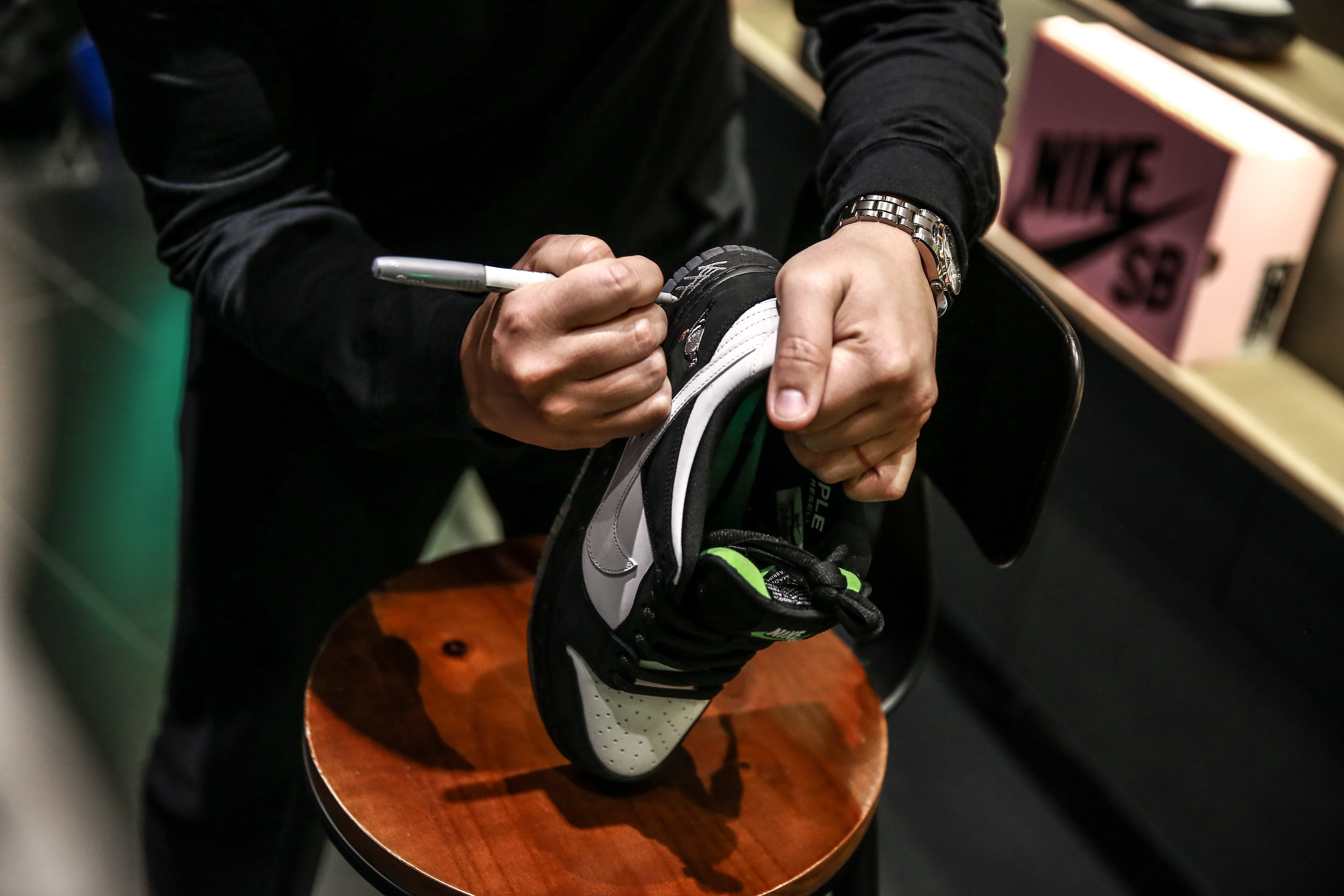 直擊 Jeff Staple x Nike SB Dunk Low「Panda Pigeon」全球線下首發現場