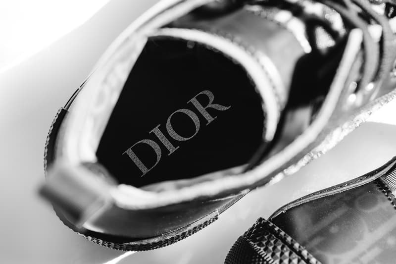 獨家近賞 Dior B23 Oblique 全新黑色版高筒運動鞋