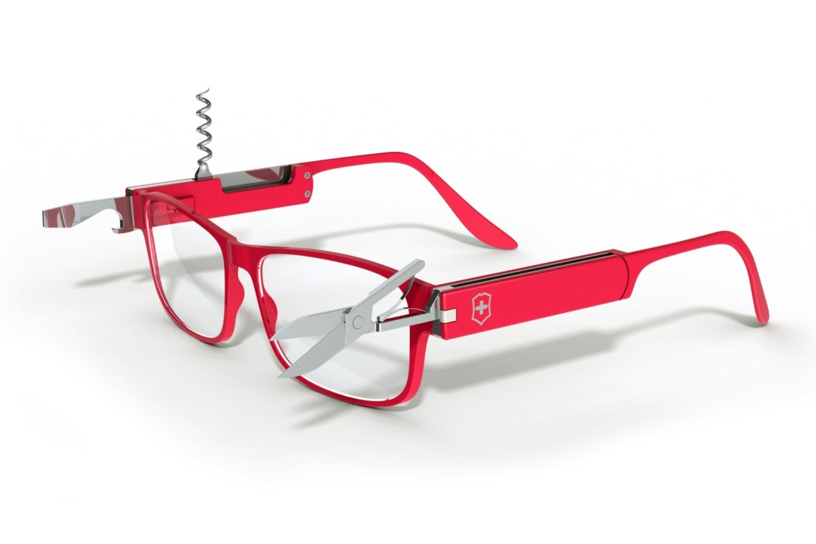 GlassesUSA 与 Victorinox 推出萬用刀多功能眼鏡