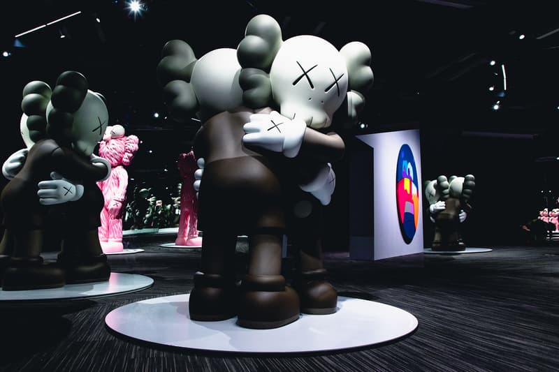 走進 HOCA 聯辦「KAWS: ALONG THE WAY」藝術作品展覽