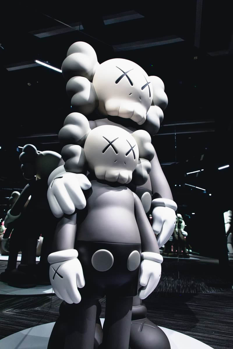 走進 HOCA 聯辦「KAWS: ALONG THE WAY」藝術作品展覽