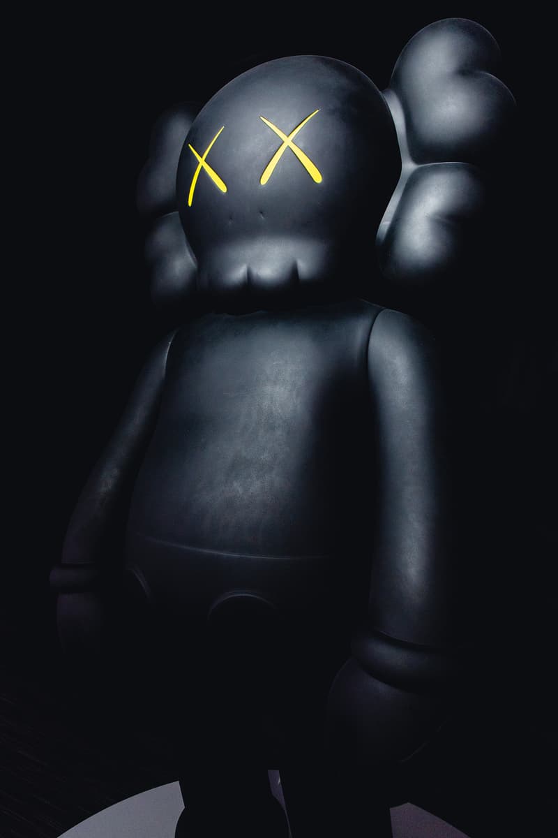 走進 HOCA 聯辦「KAWS: ALONG THE WAY」藝術作品展覽