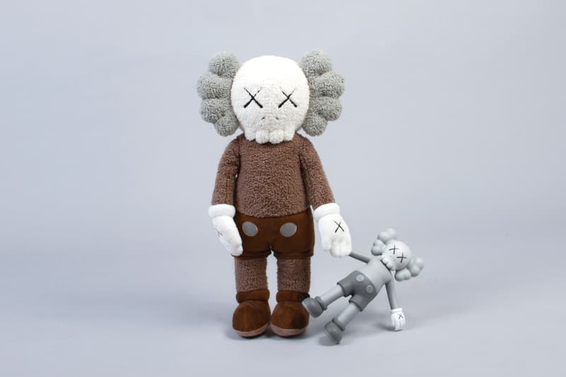 重磅突擊－「KAWS:HOLIDAY」香港站追加 20" Companion 毛絨公仔