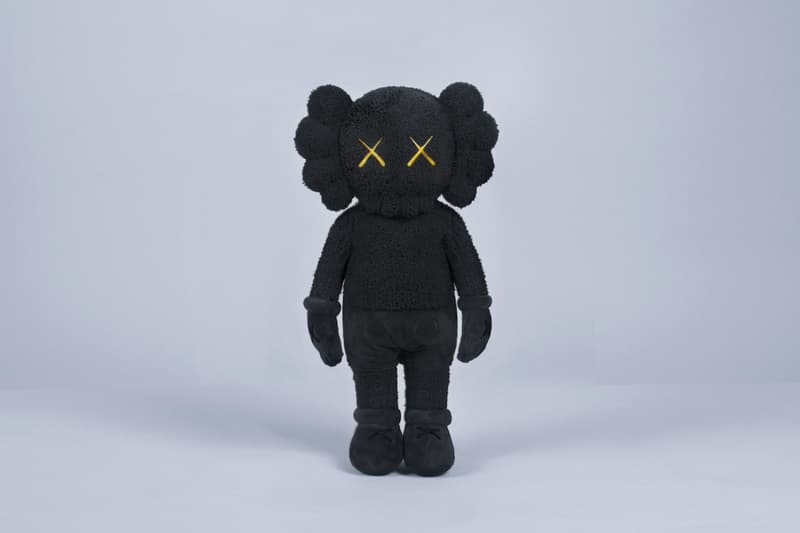 重磅突擊－「KAWS:HOLIDAY」香港站追加 20" Companion 毛絨公仔