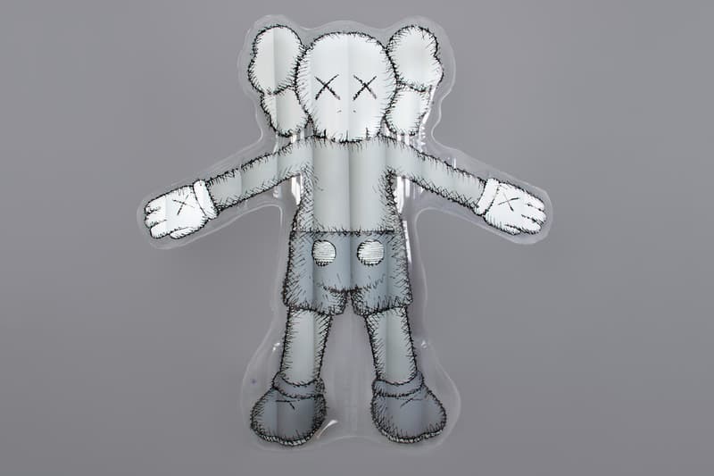 「KAWS:HOLIDAY」香港站周邊单品完整公開