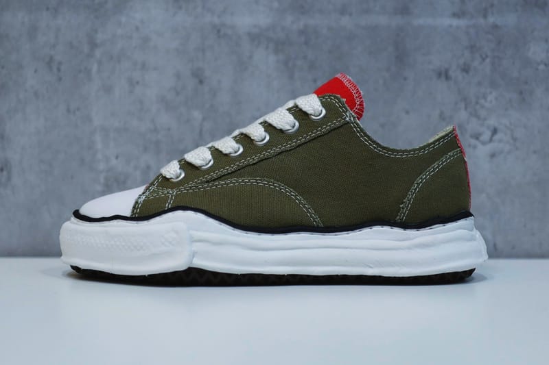 近賞 Nigel Cabourn x Maison MIHARA YASUHIRO 首个聯名鞋款系列