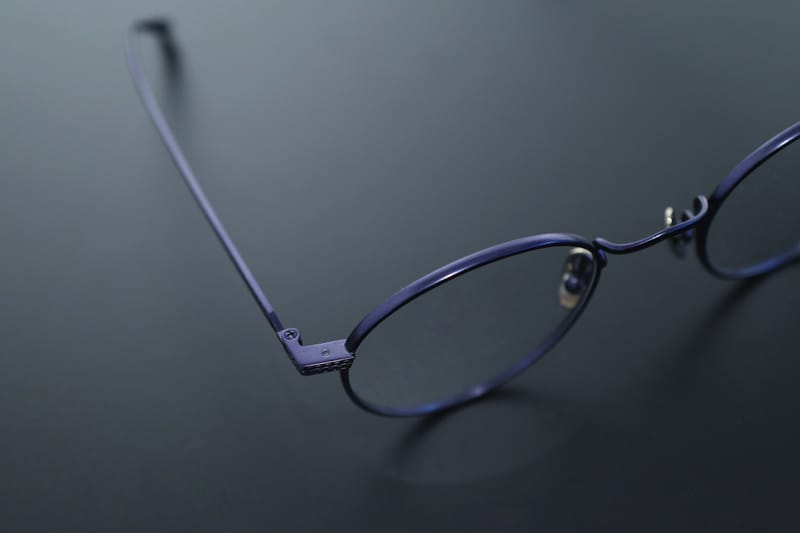 近賞 OWDEN Eyewear 全新海軍藍配色 Berlin 鏡架