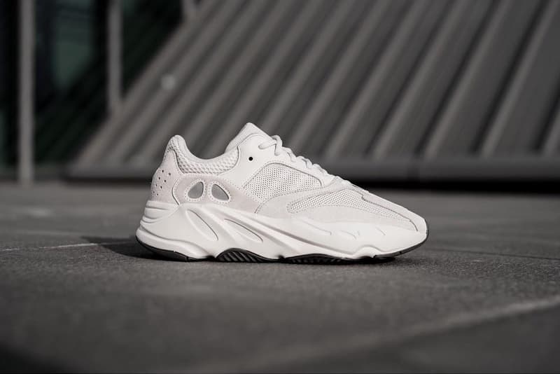 搶先預覽 YEEZY BOOST 700 全新白色版本