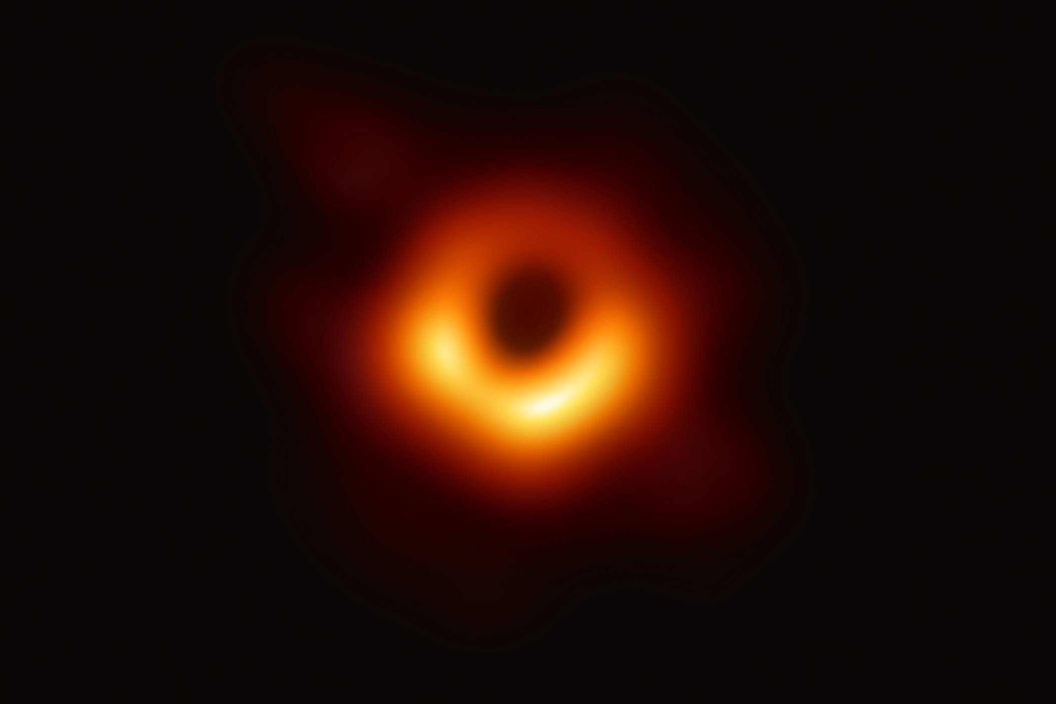 人類曆史上首張「黑洞」照片正式面世