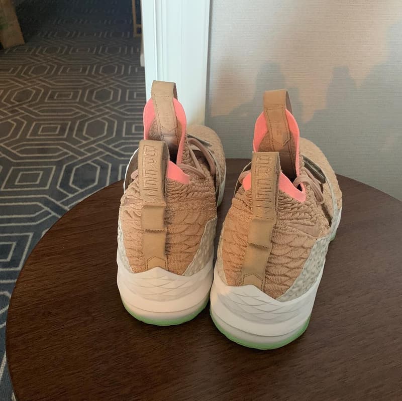 LeBron James 曝光全新 Air Yeezy 1 主題配色 LeBron 15