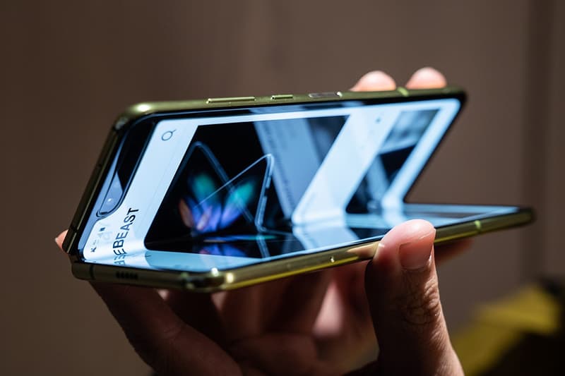 HYPEBEAST 率先近賞折叠屏幕手機 Samsung Galaxy Fold