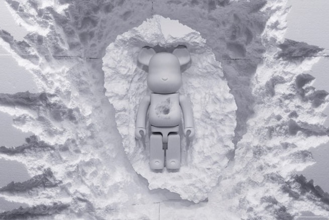 BLACkRAINBOW Agency 攜手 Snarkitecture 打造別注限定 1000% BE@RBRICK