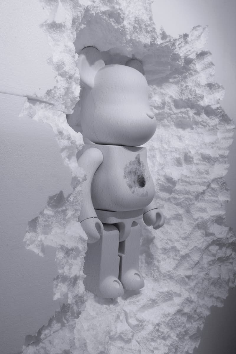 BLACkRAINBOW Agency 攜手 Snarkitecture 打造別注限定 1000% BE@RBRICK 