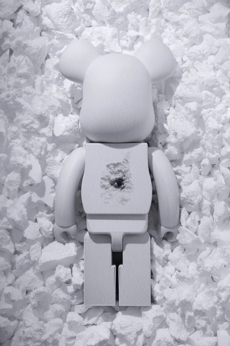 BLACkRAINBOW Agency 攜手 Snarkitecture 打造別注限定 1000% BE@RBRICK 