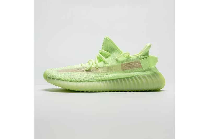 搶先預覽 YEEZY BOOST 350 V2 全新配色「Glow In The Dark」