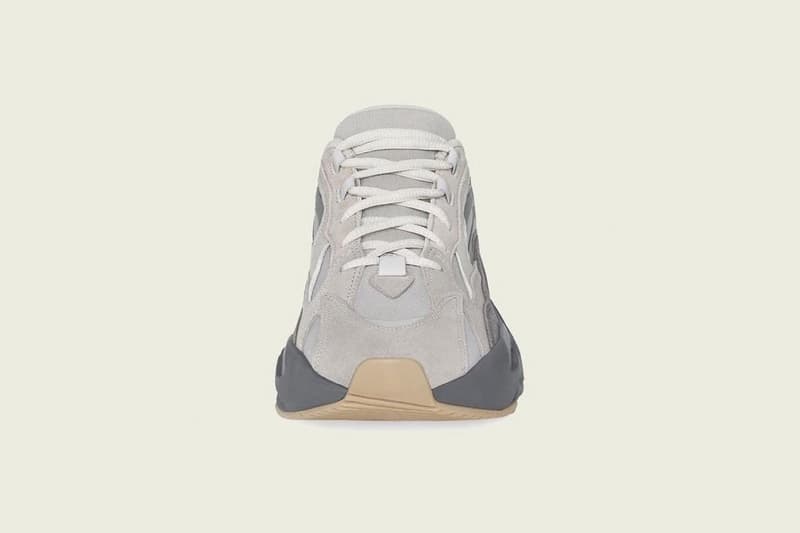 YEEZY BOOST 700 V2 全新配色「Tephra」官方圖輯發佈