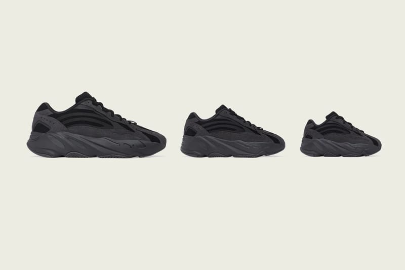 adidas YEEZY BOOST 700 V2「Vanta」配色官方圖輯公開