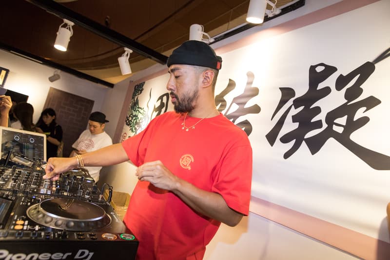 走进 CLOT「CHINESES 华人」别注系列 Pop-Up Store