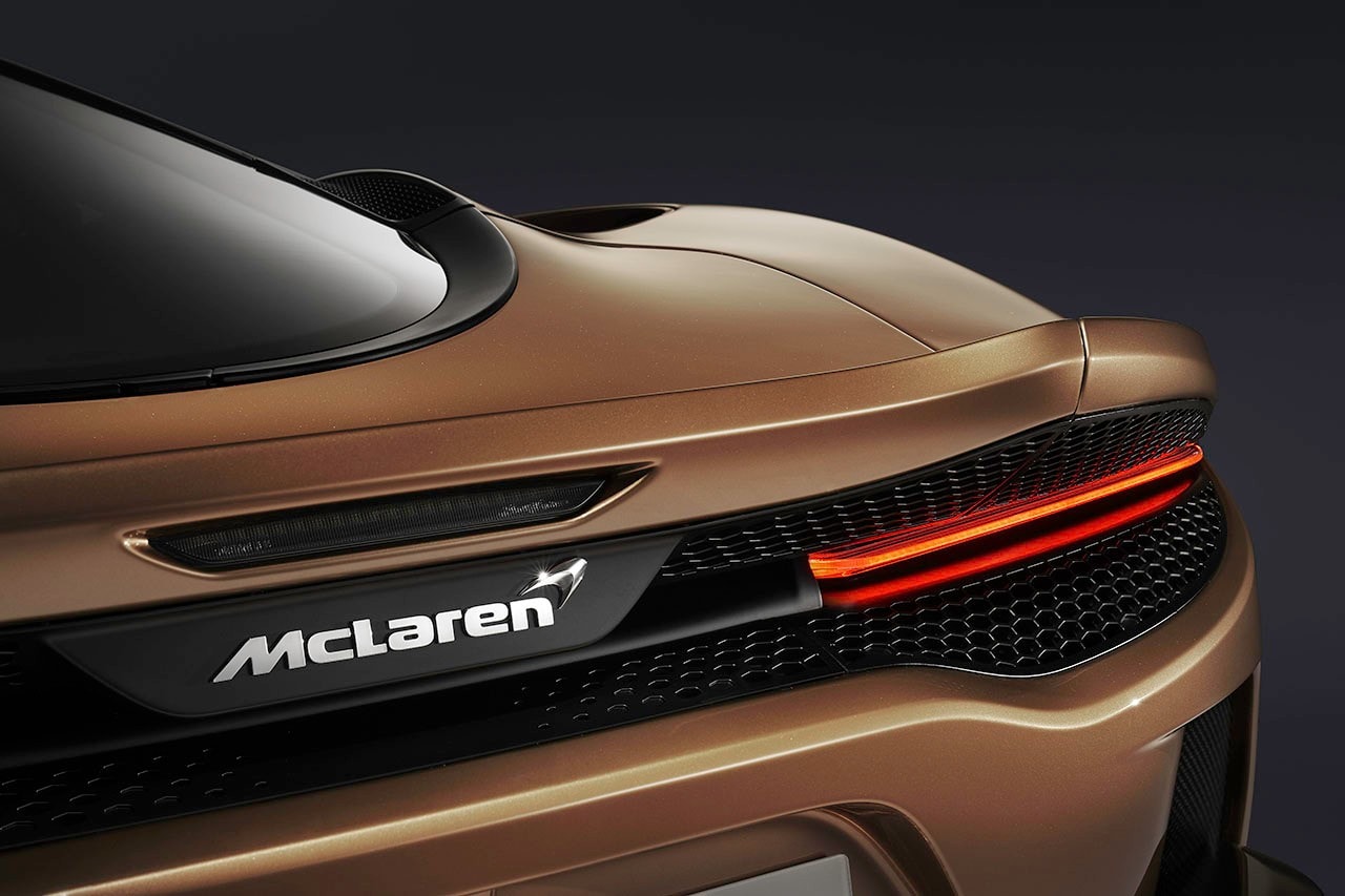 McLaren 正式發佈首款 Grand Tourer 跑車