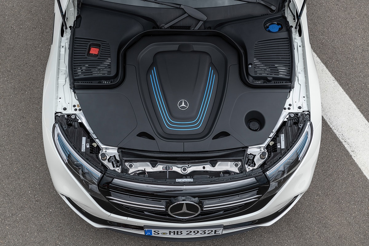 Mercedes-Benz 首台純電 EQC 正式投產