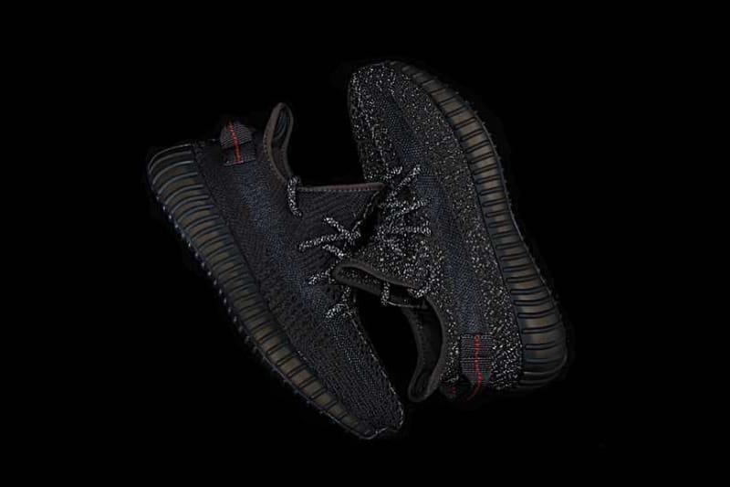 YEEZY BOOST 350 V2 全新暗黑配色發售日期確認
