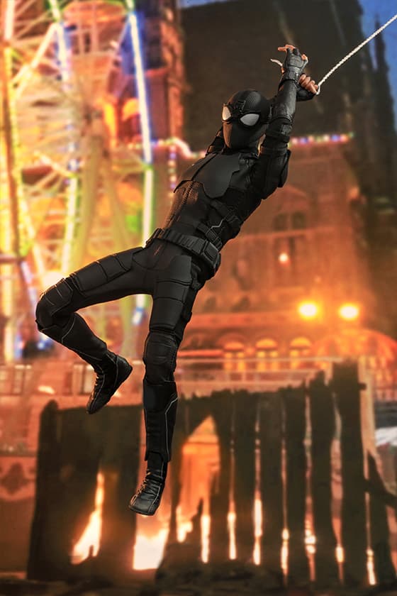 微劇透注意！Hot Toys 推出《Spider-Man : Far From Home》Spider-Man「潛行服」珍藏人偶