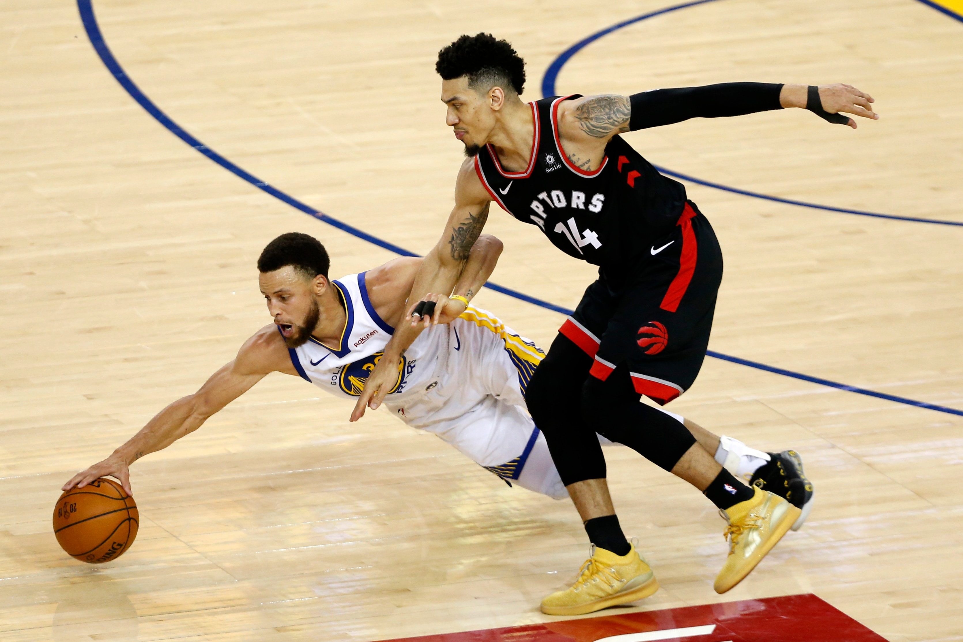 NBA 季後賽 2019 − Raptors 強勢壓制 Warriors 搶下系列戰 Game 3 勝利