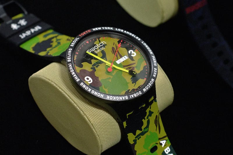 HYPEBEAST 直擊 A BATHING APE® x Swatch 聯名系列東京發佈會