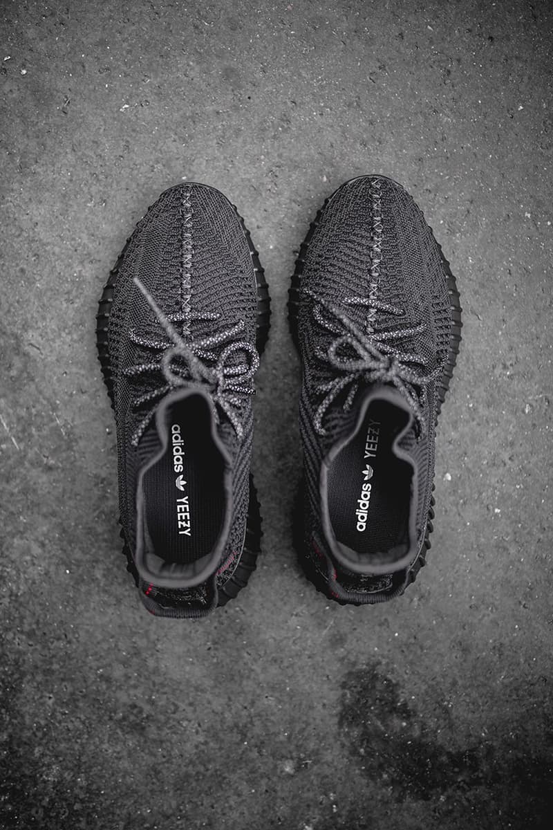 近賞 YEEZY BOOST 350 V2 全新「Triple Black」黑魂配色