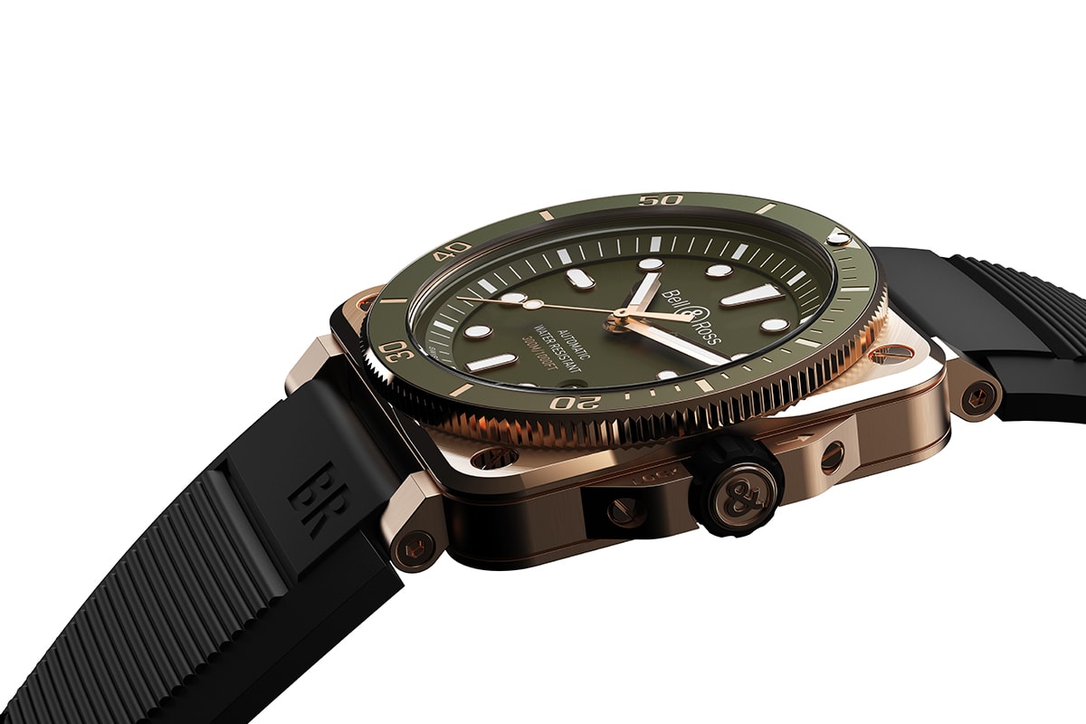 方形銅潛－Bell & Ross 推出「Green Bronze」青銅潛水手錶